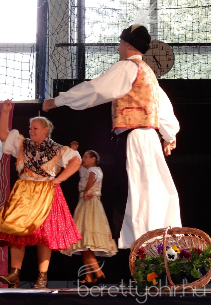 Kovács Kati koncertezett az időseknek 16